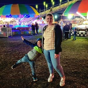 Meet your Posher, Devon